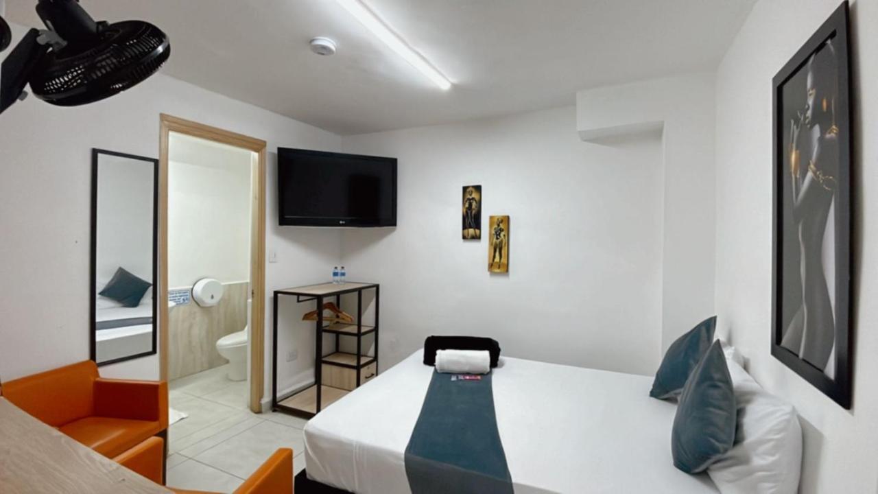 Lleras Place Hotel Medellín Eksteriør billede